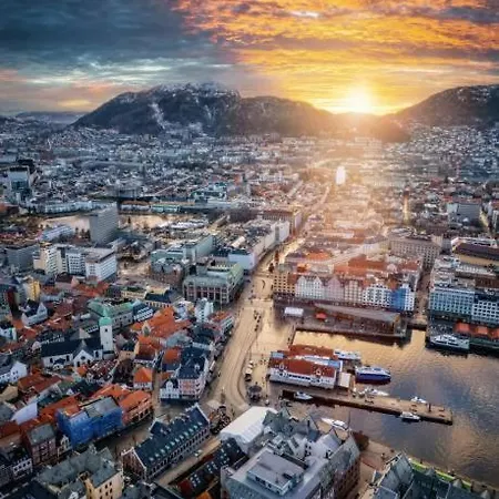 아파트 Prime Location Amazing King Bed Colorful Oasis