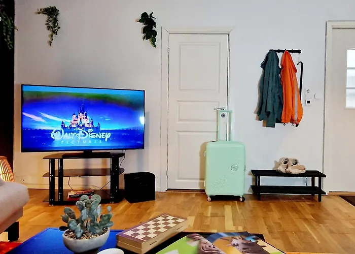 Prime Location Amazing King Bed Colorful Oasis * Μπέργκεν